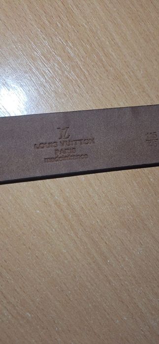 Curea Louis Vuitton Monogram - neagra (piele intoarsa)