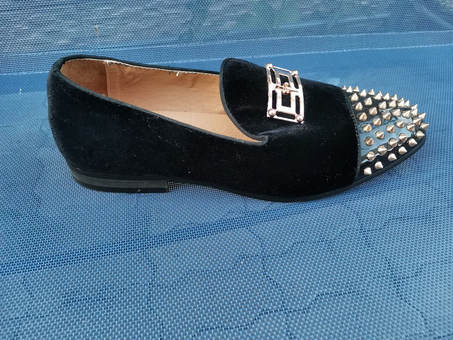 Pantofi catifea, evenimente speciale