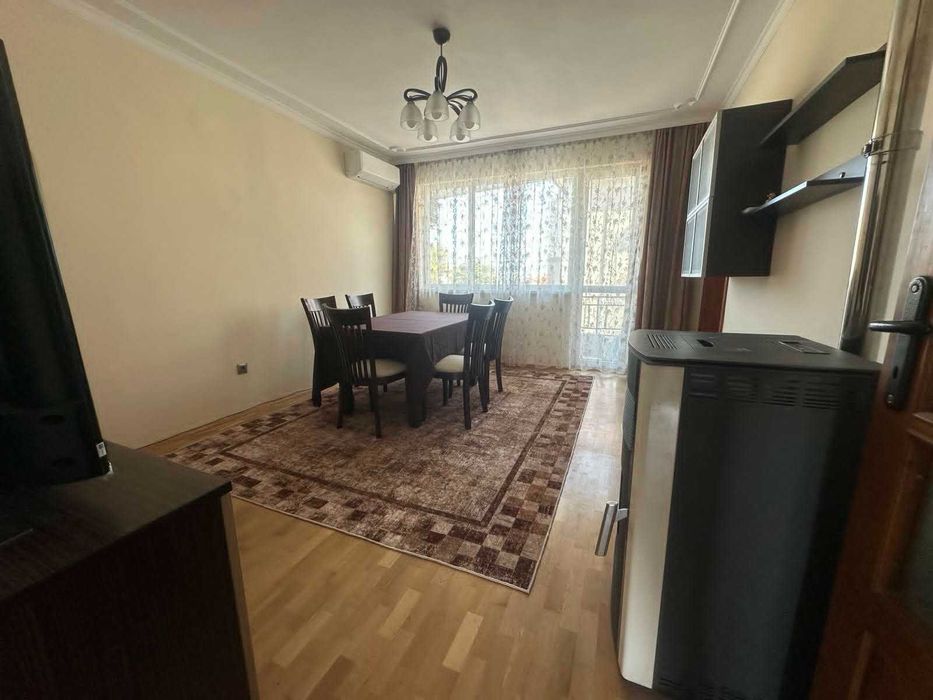 Дава се под наем Четиристаен апартамент в Варна, Виница - 110 кв.м за 648.21 € - Снимка #2