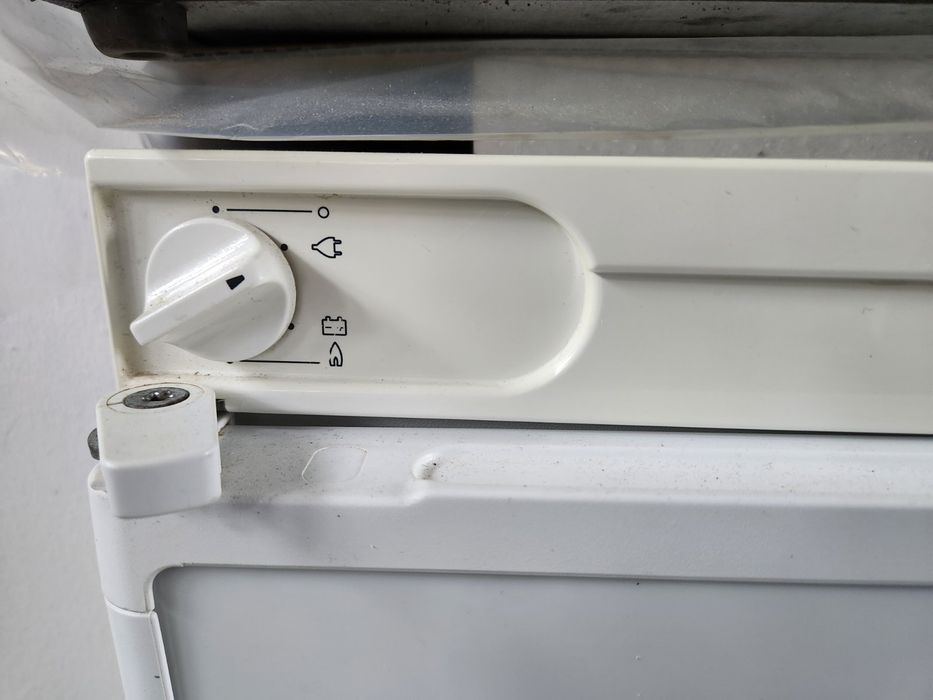 Хладилник  Electrolux 220/ 12 газ