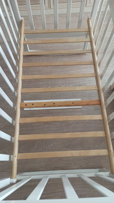 Детская кроватка до 3х лет