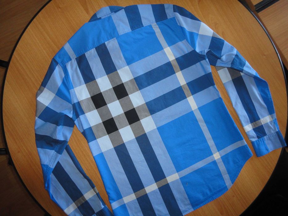 Burberry/M/оригинална риза