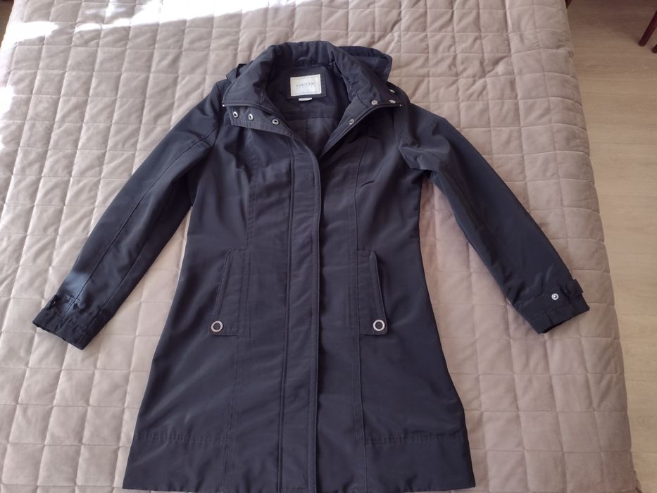 Продам женскую плащ-куртку, осень -весна