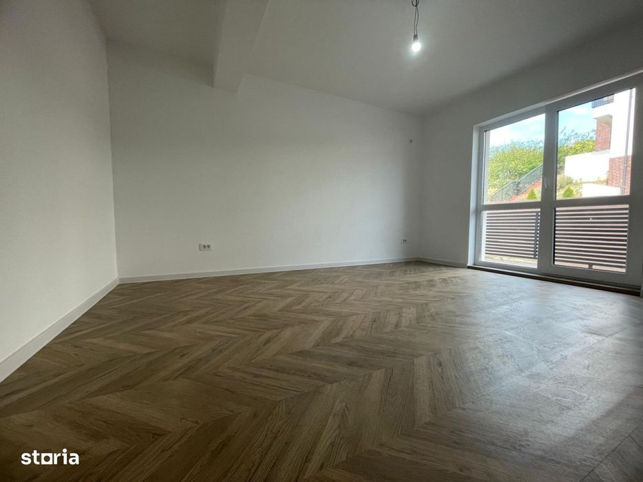 Apartament 2 Camere Decomandat, Bloc Nou, Kaufland Pacurari, Parcare,