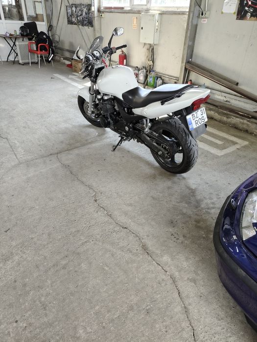 Se vinde Kawasaki z750