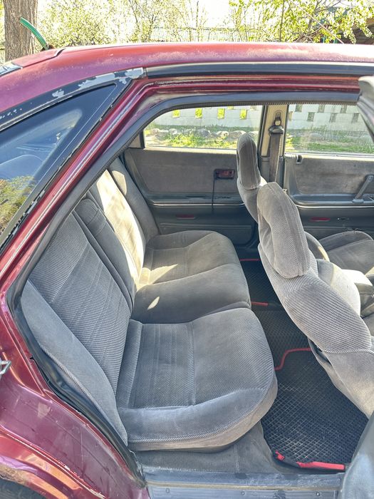 Мазда 626 идияльным состояний