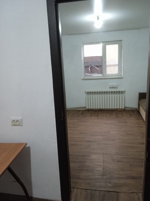 Сдам комнату в мкр улжан 1.