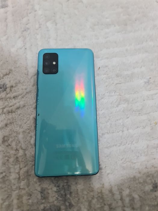 Продам самсунг а51