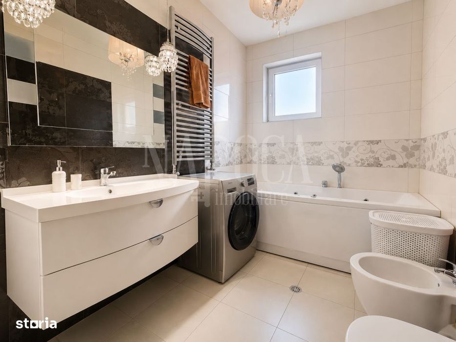Apartament 3 camere de vanzare in Floresti