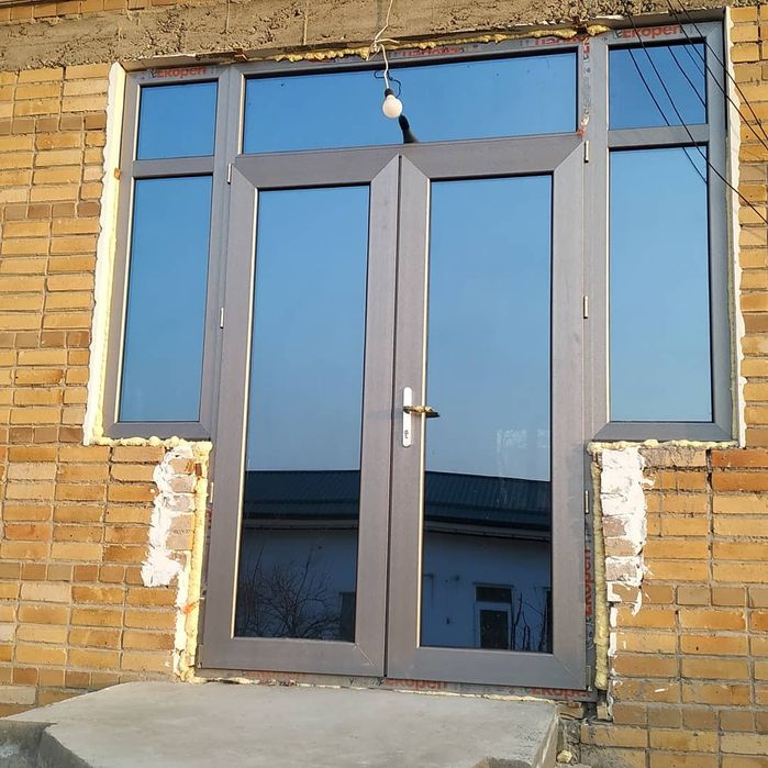 Akfa rom va eshiklar yasab ustanofka qilamiz  sifat 100%