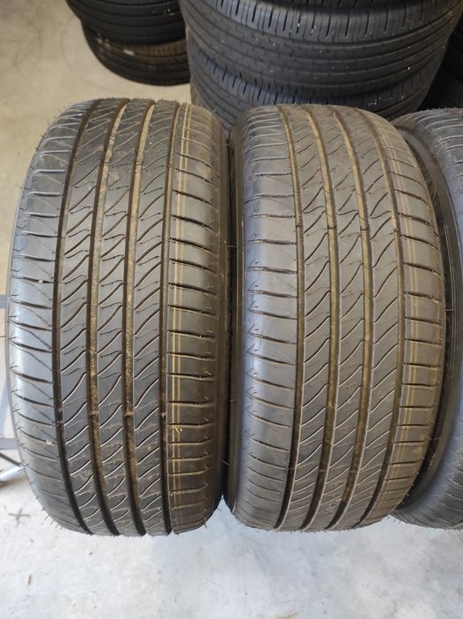 215/55/17 Michelin