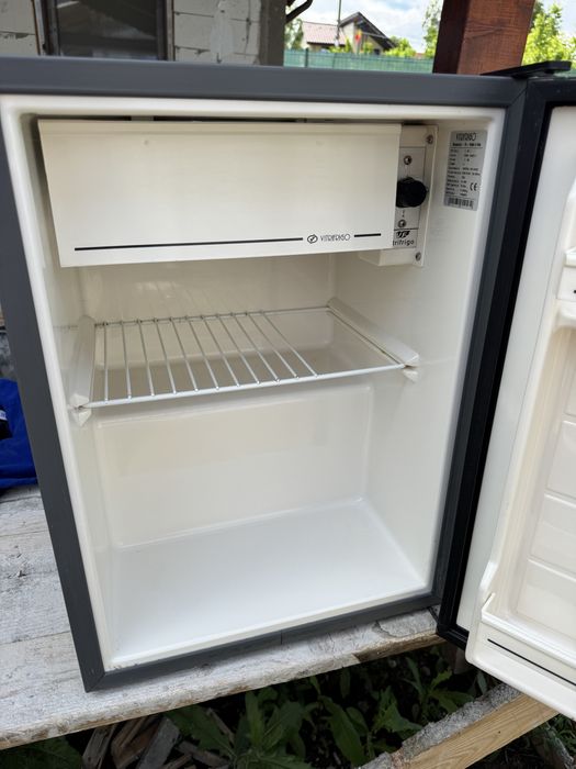 Minifrigider cu compresor Camper/ Rulote/Barci Vitrifrigo C39I