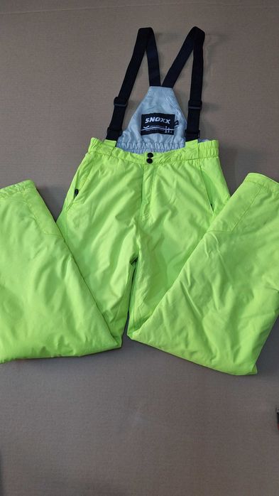 Pantaloni de iarna  SNOXX pentru copii/ adulți marimea  S sau 164