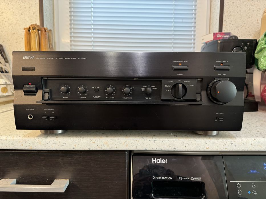 Yamaha AX-892 Мощен стерео усилвател