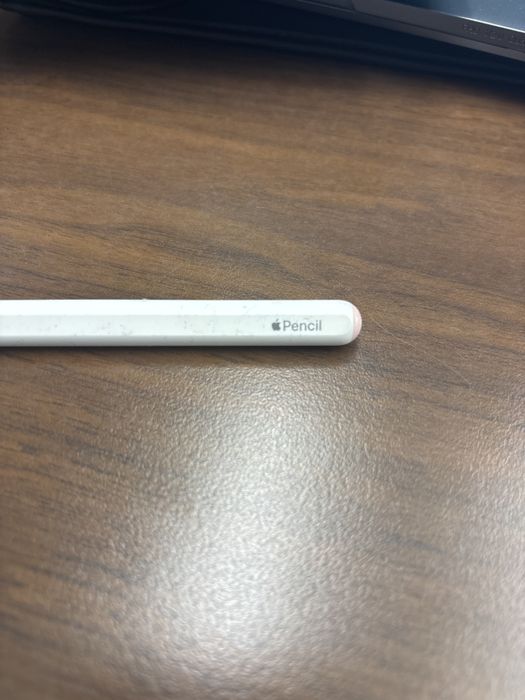 Apple Pencil 1 и 2