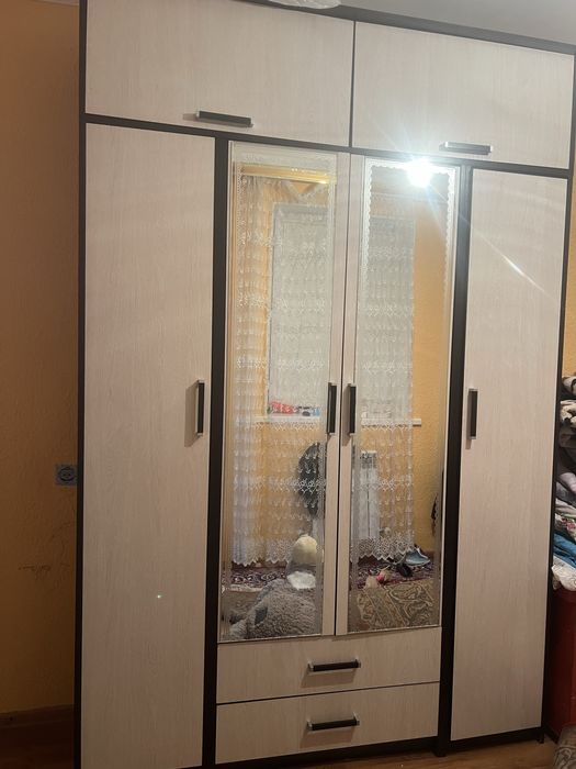 Продается шкаф 2,30*1,50