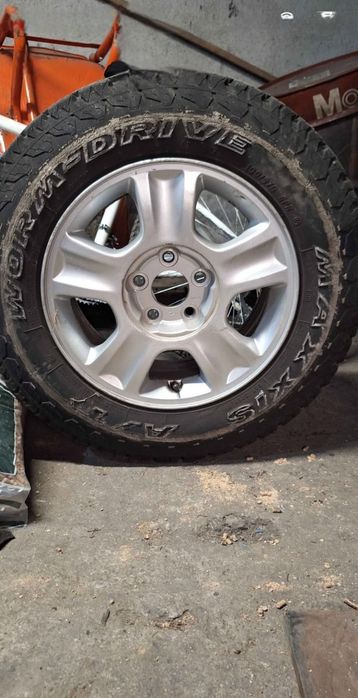 Офроуд гуми Maxxis