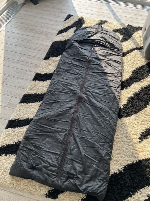 Продам спальник влагозащитный