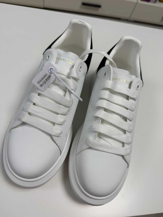 Adidasi Alexander McQueen