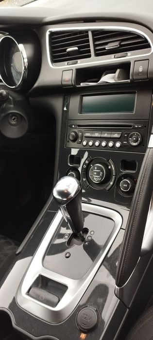 Пежо 3008 2010г 1600