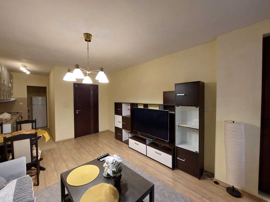 Двустаен нов апартамент, кв.Левски, Вива, срещу Била, до ТУ