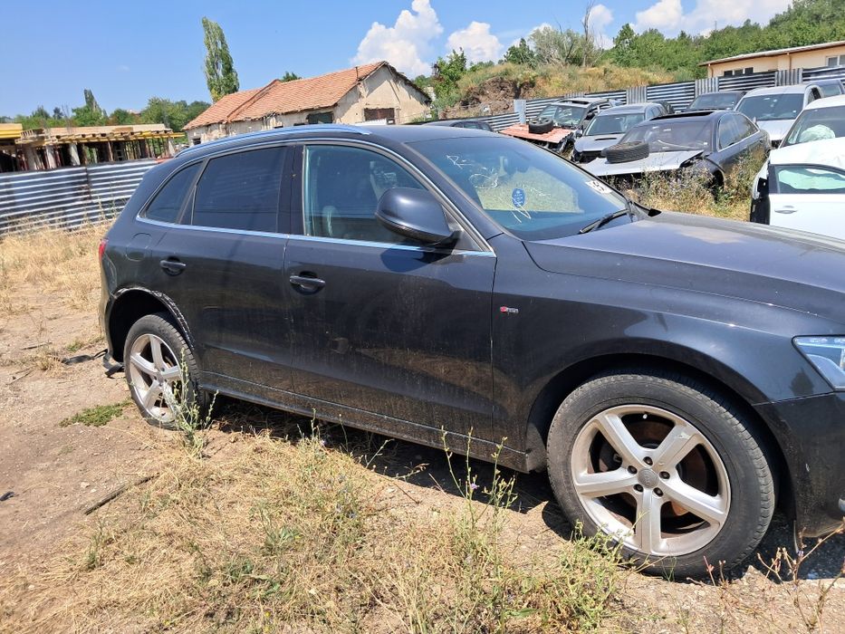 Audi Q5 3.0TDI АВТОМАТ S line