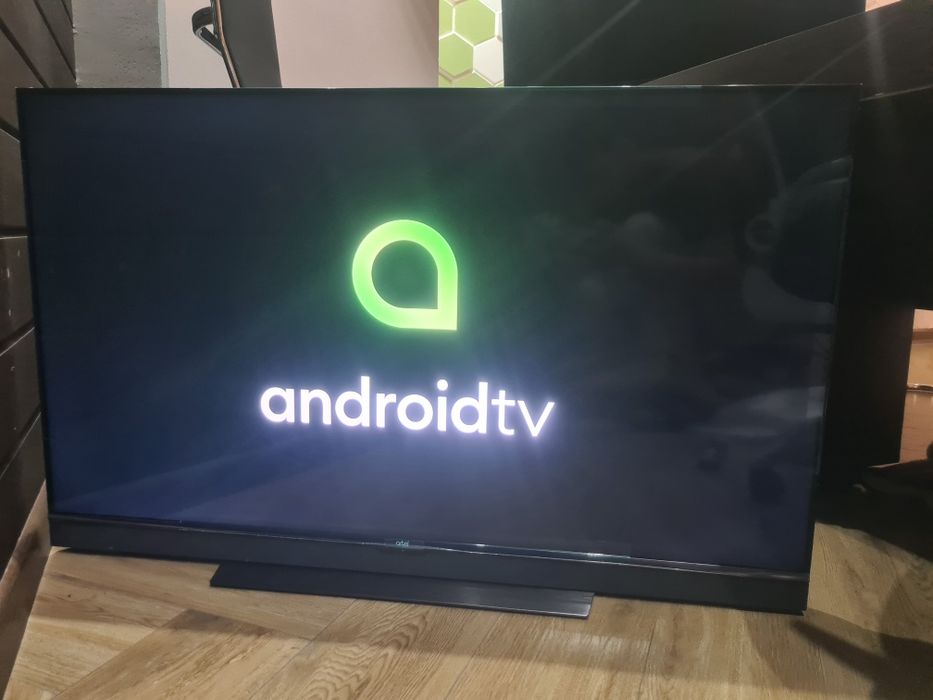 Televizor artel 54