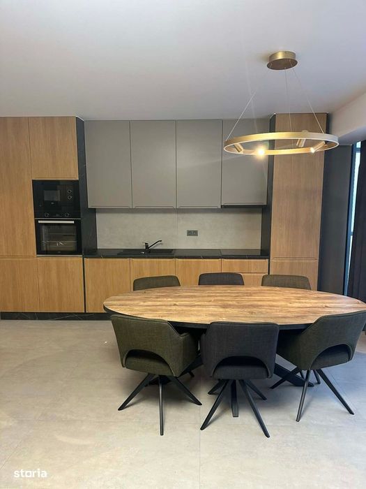 Chirie,Ap.3 camere,Centru