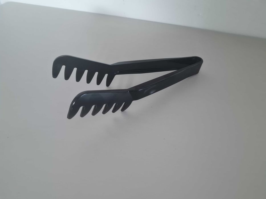 Щипка за сервиране