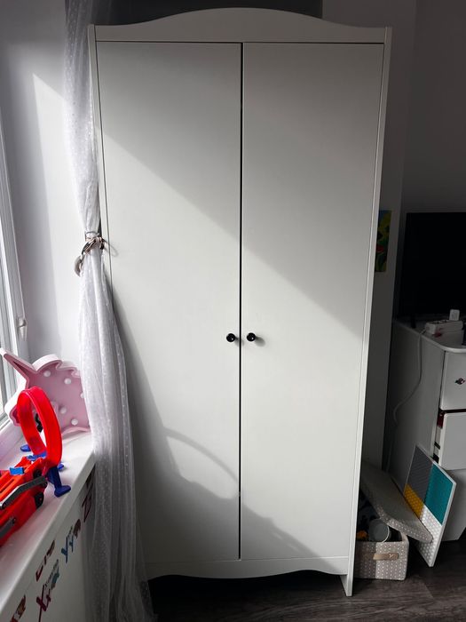 Dulap stare impecabila