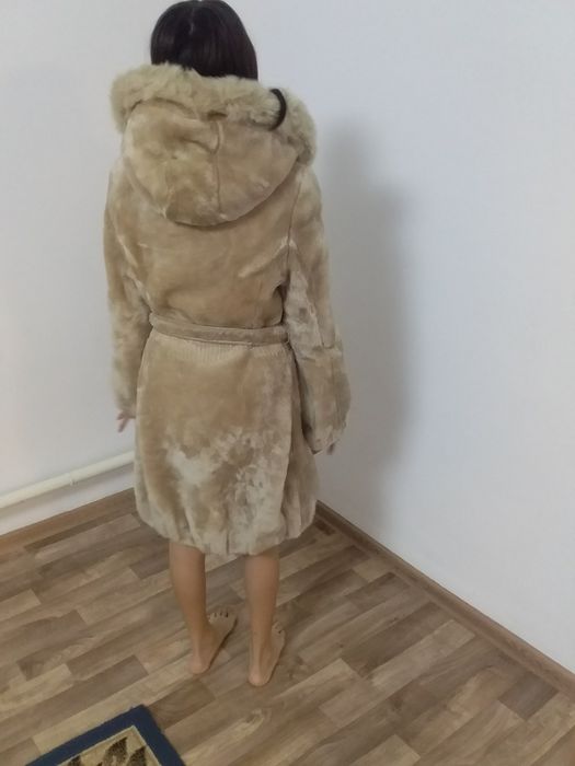 Продам мутон цигейкову шубу