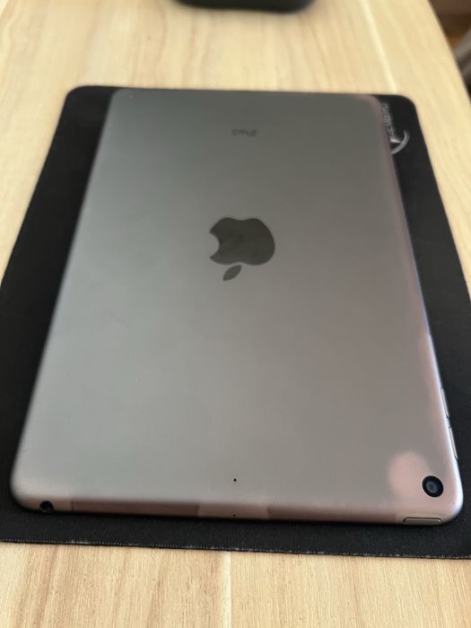 iPad mini 5 (A2133), 64 ГБ, Wi-Fi