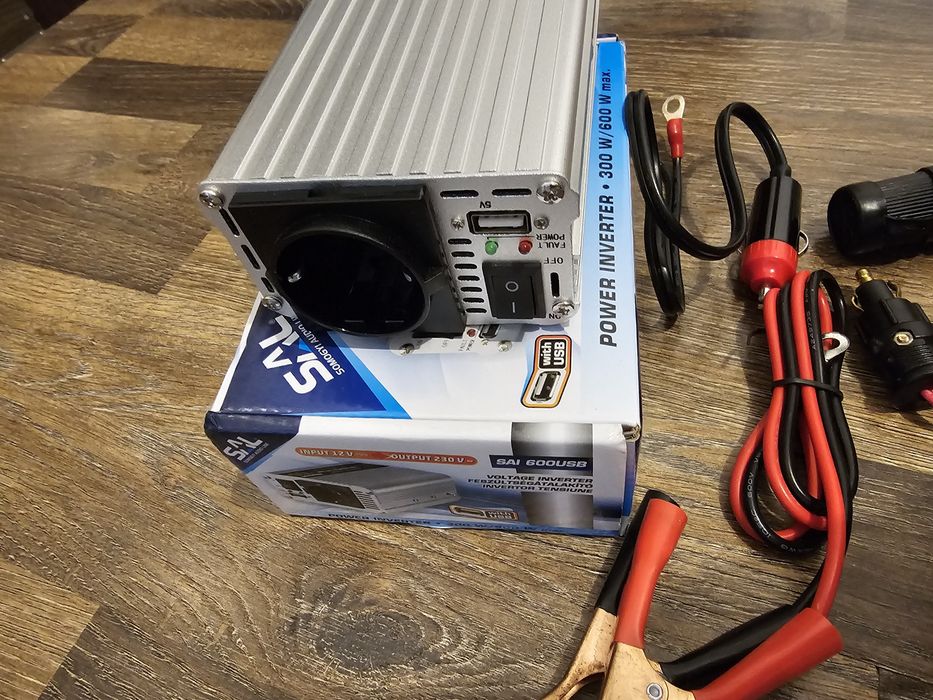 Invertor SAL SAI600USB