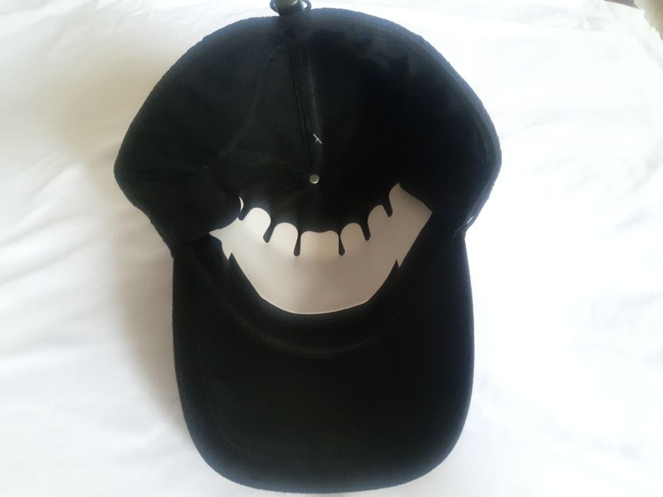 Зимни шапки с уши и козирка на автомобилни марки！