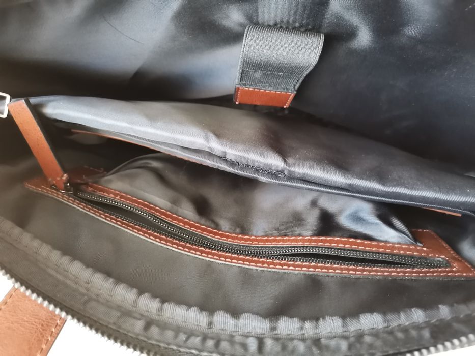 Geanta  pt calculator