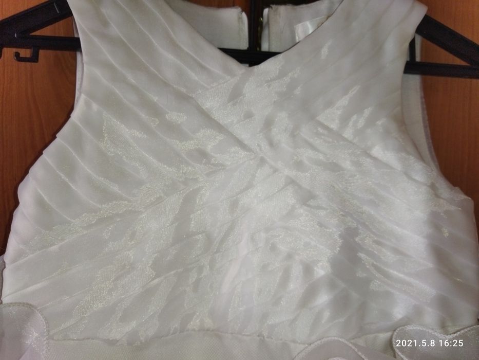 Продам красивое платье "Долорес"