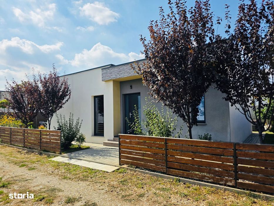 Casa individuala 3 camere teren 300 mp Berceni Ilfov