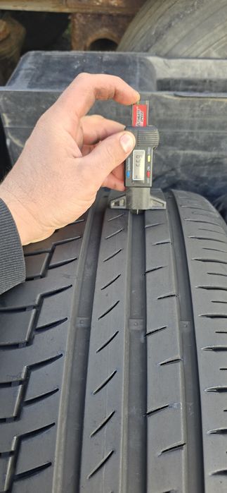 235 40 19 / 235/40R19 Continental, set 4 buc