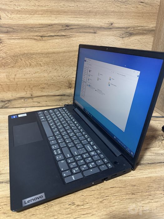 Noutbuk noutbook Lenovo sotiladi Core I7