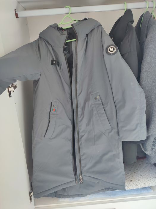 продам зимнюю куртку