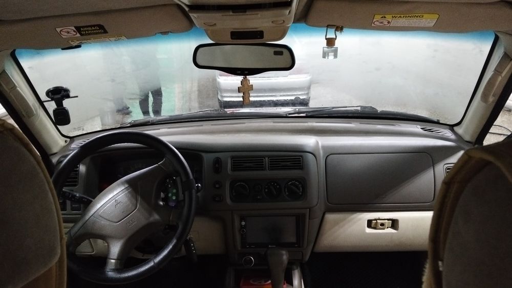 Продам Мицубиси Монтеро спорт