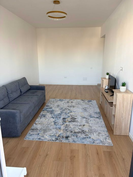 inchiriere 2 camere complex Maniu  141