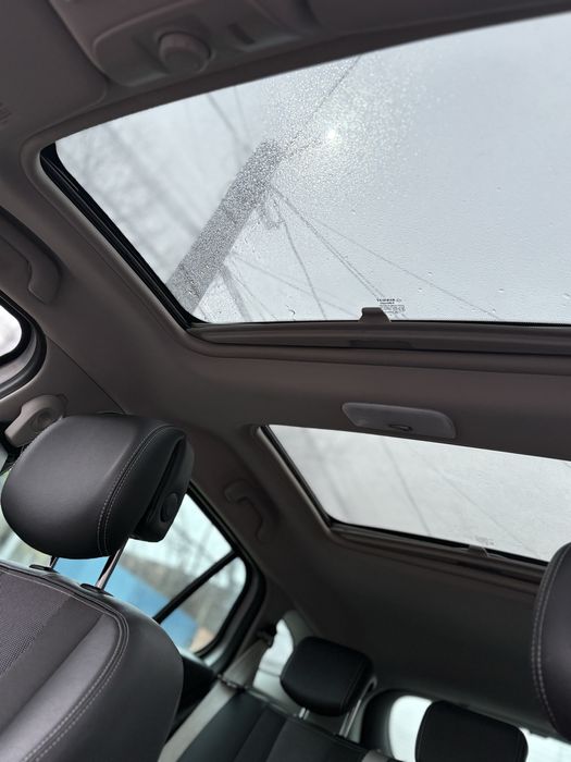 Vand Renault Megane 3 editia Bosse