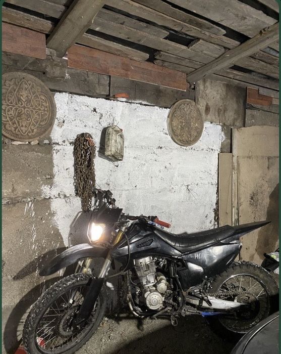 Продам эндурик ,емаха 250