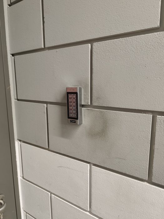 Установка видео наблюдения,домофонов,пожарных сигнализаций, турникетов