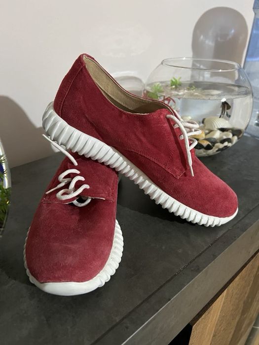 Дамски маратонки