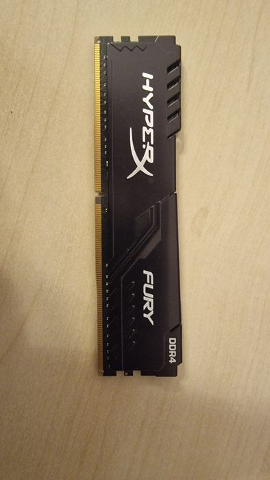 Memorie RAM DDR4 1 x 8GB DDR4-3200 CL16
