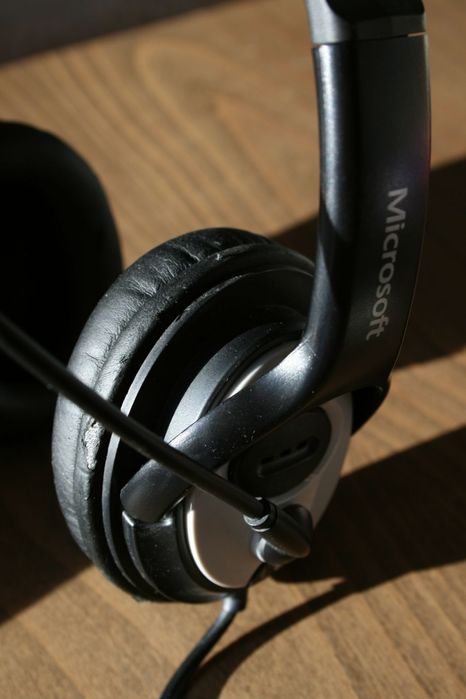 Слушалки Microsoft