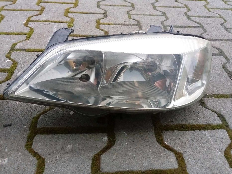 Far Stanga Dreapta Opel Astra G/ Coupe/ Combi/ Classic/ Bertone