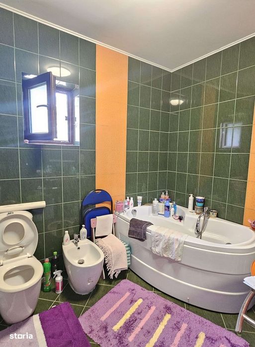 Vilă cu etaj situată în vecinătatea fostului Cartodrom